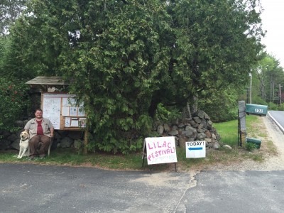 Accessible Lilac Festival, Street-side Invitation