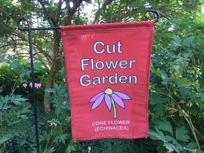 Garden Flag: Cut Flower Garden