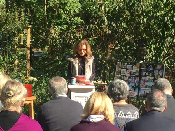 Karen closes the service with a poem she wrote remembering her Dad
