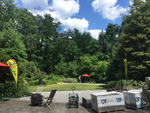 Memory Cafe in the Garden ~ Flags Set-Up